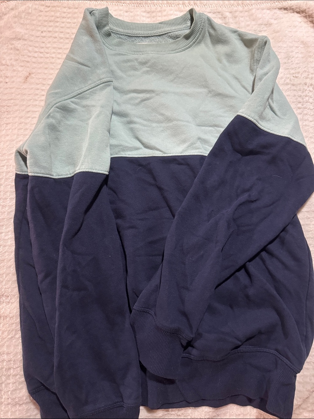 Men's Two-Tone Crewneck Sweater - Light Mint & Navy